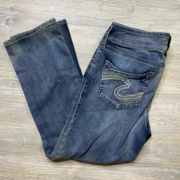 Silver Jeans Suki Mid Capris - Picture 2 of 13